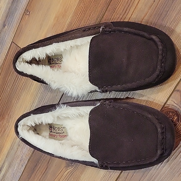 Bobs memory foam slippers - Picture 2 of 8